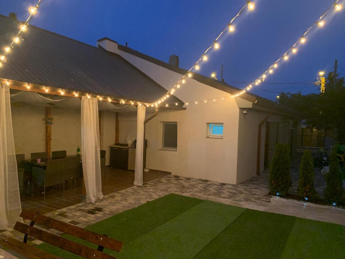 Casa Anastasia-Constanta Delfinariu מראה חיצוני תמונה
